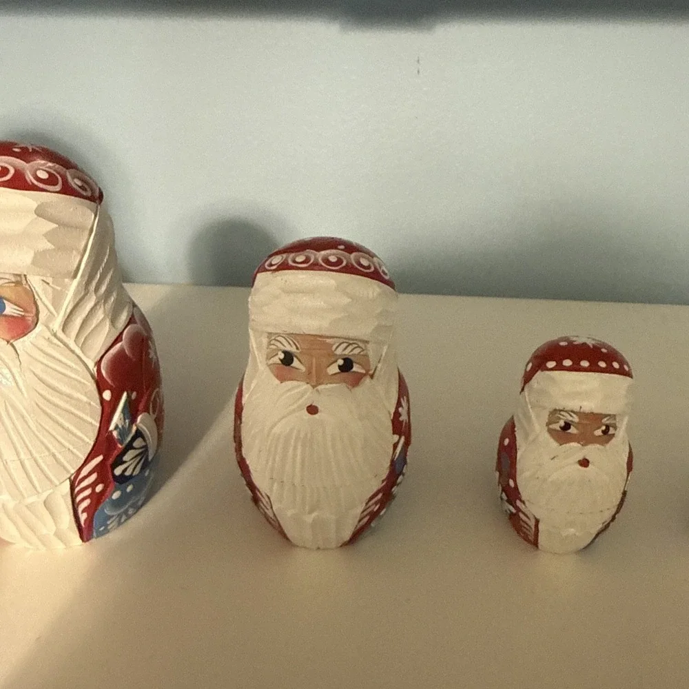 Vtg 5 Pc Russian Nesting Doll Set Hand Carved Santa Signed‎ Ceprueb Tiocao 6